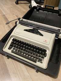 Пишеща машина Olympia Carina 3