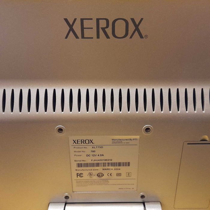 Monitor Xerox LCD 17"