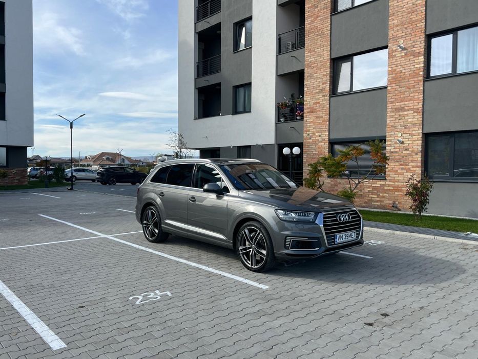 De vanzare Audi q7 Etron hybrid