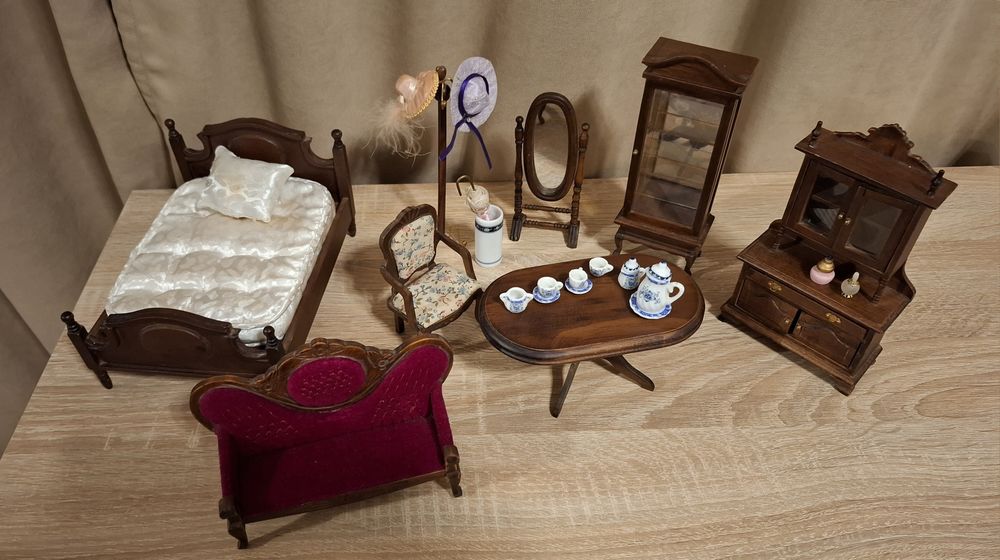 Mobilier in miniatura