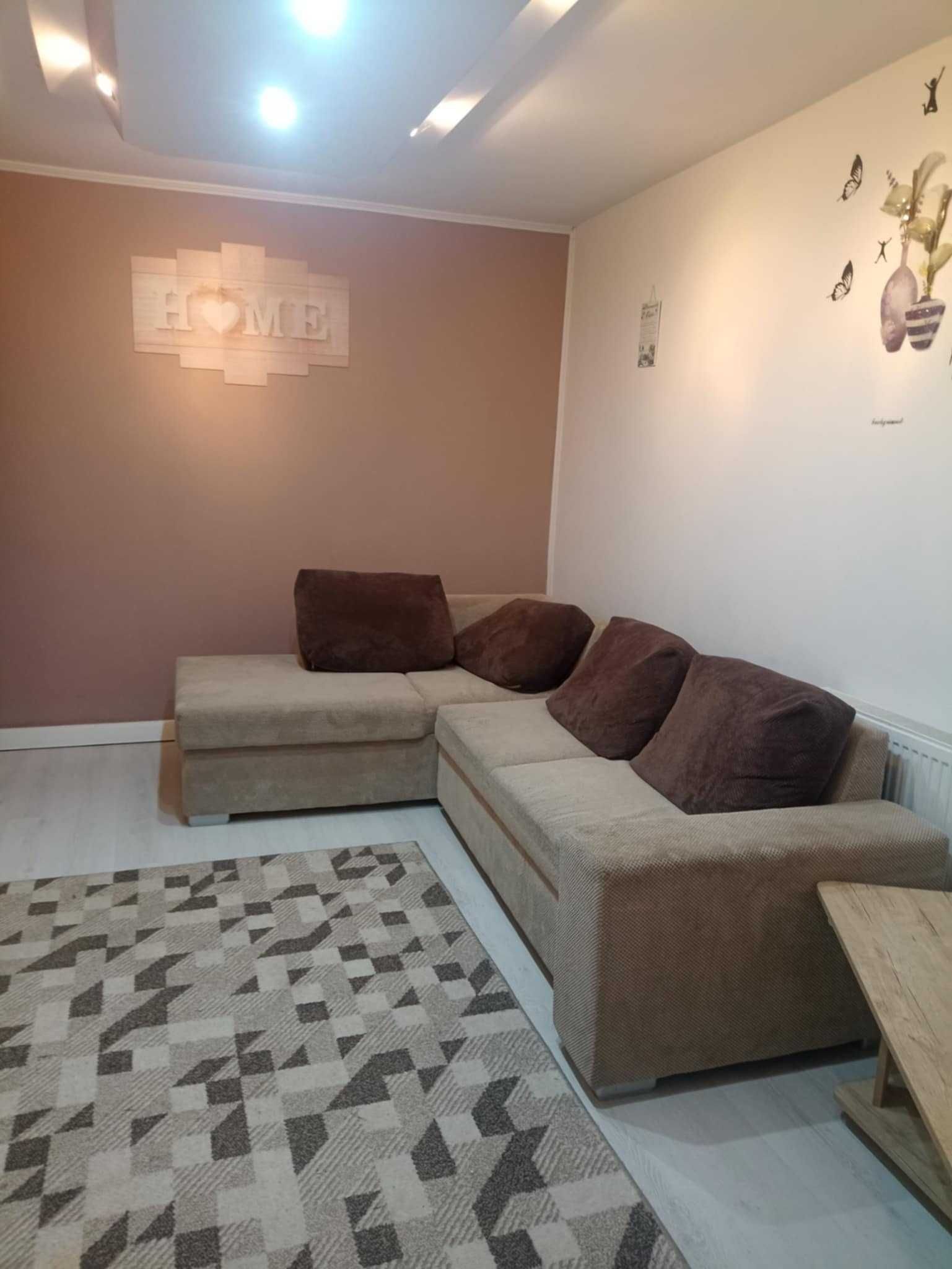 Apartament 3 camere, decomandat, micro 3, parter 77 mp