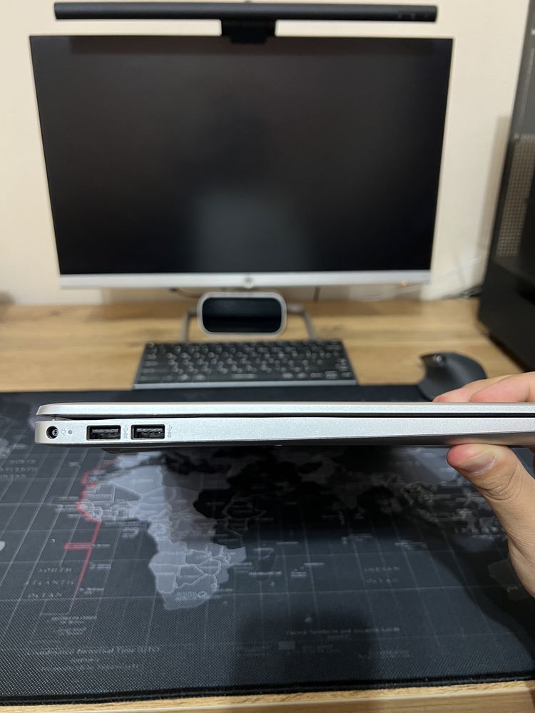 Noutbuk hp i5 11 Avlod 15 Dyum ips ekran 16/256 GB