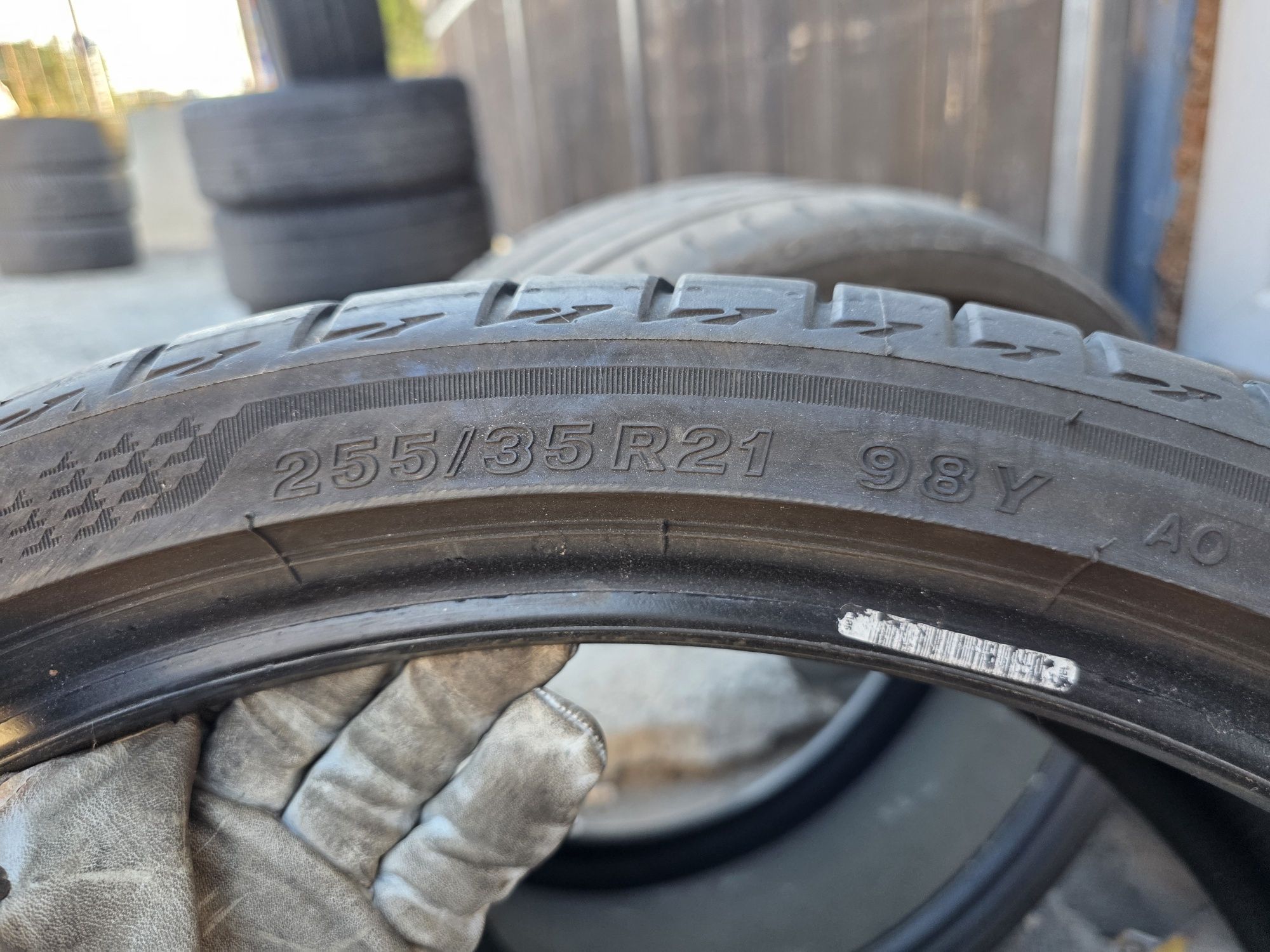1бр Лятна гума 255 35 21 - Bridgestone