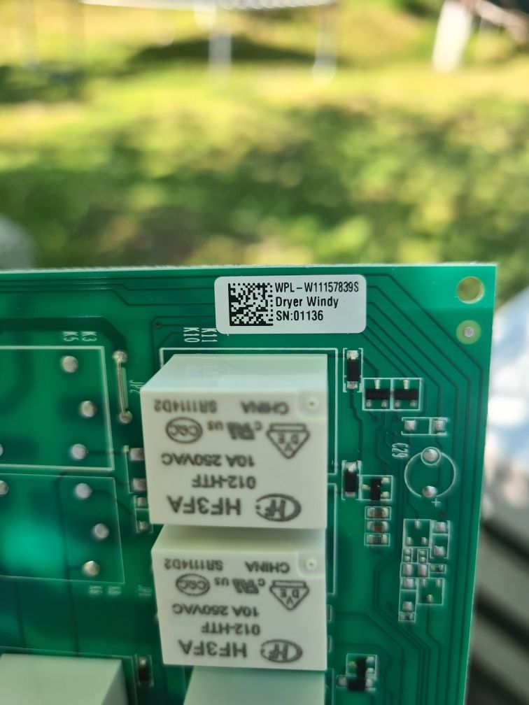 Продавам сушилня whirlpool FT M11 82Y