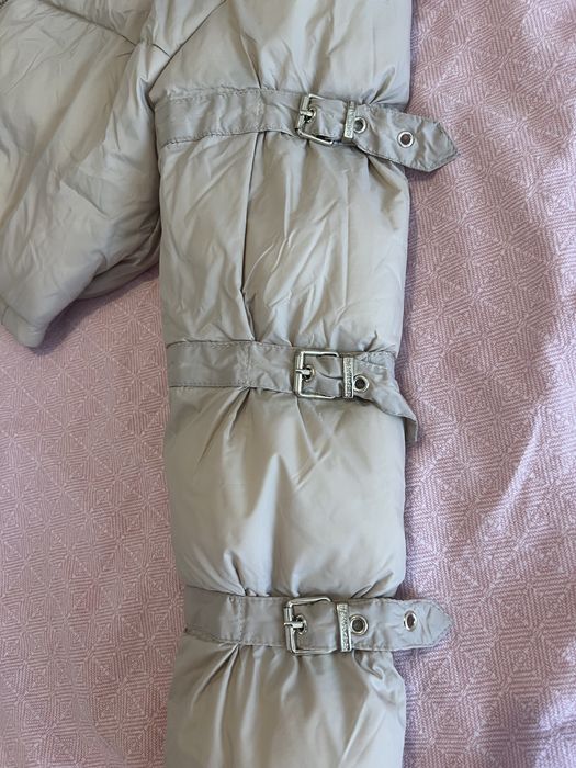 Сладурско бежово якенце HOERMANSEDER