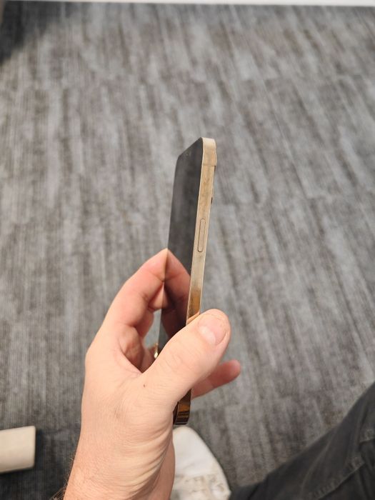 iPhone 12 pro max Gold