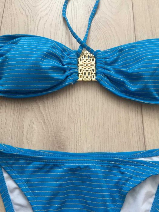 Costum de baie, nou S