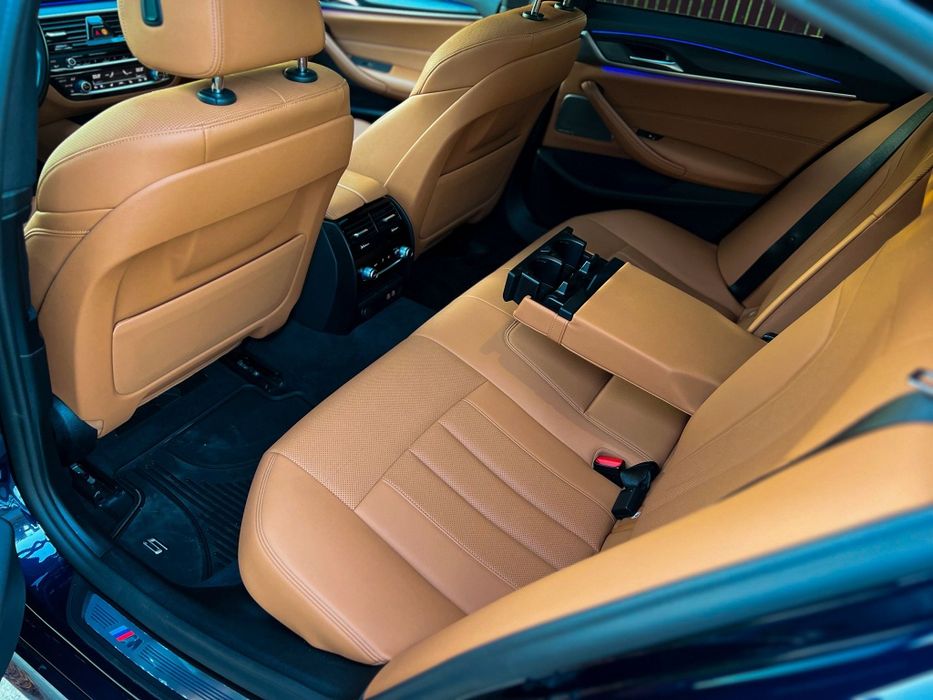 BMW G30/ 520d Facelift/ 2021/ M paket/ Head up/ Harman/ Trapa/ Full