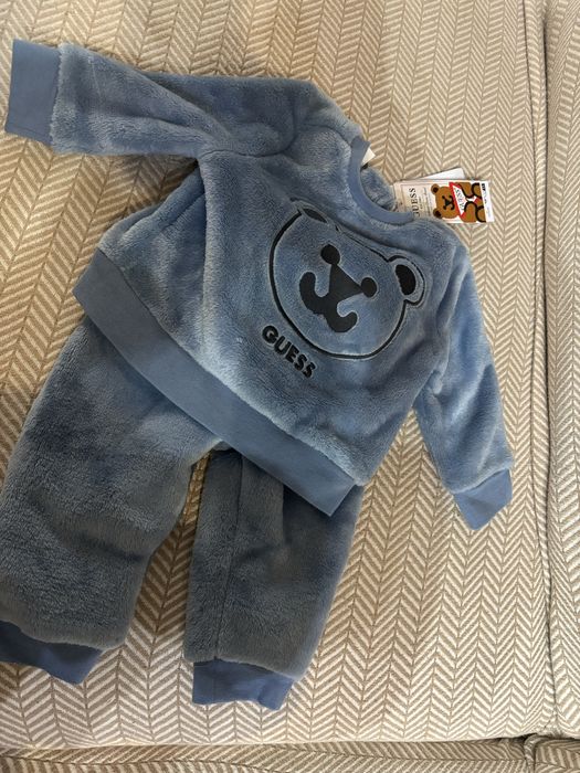Бебешки комплект от 2 части Guess