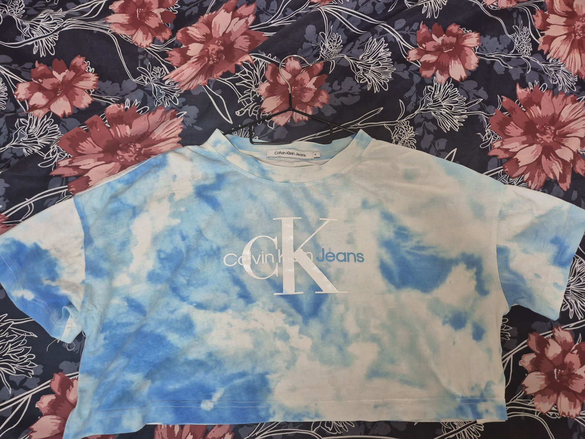 Тениска Calvin Klein М размер