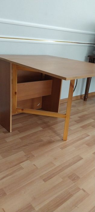 Стол книжка  складной