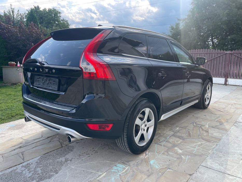 Volvo xc60 R-design 2.0 diesel 163cp 2012