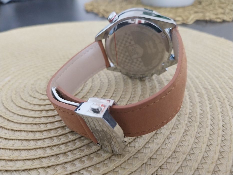 Стилен мъжки часовник