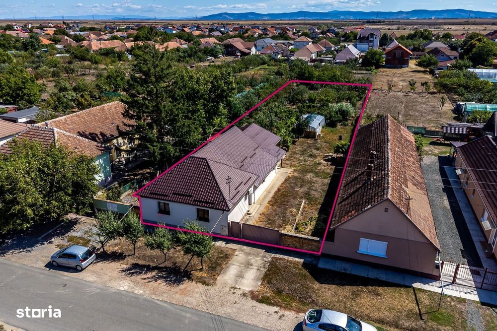 Casa din caramida 4 camere - Teren 1603mp - Livada, Arad - COMISION 0%