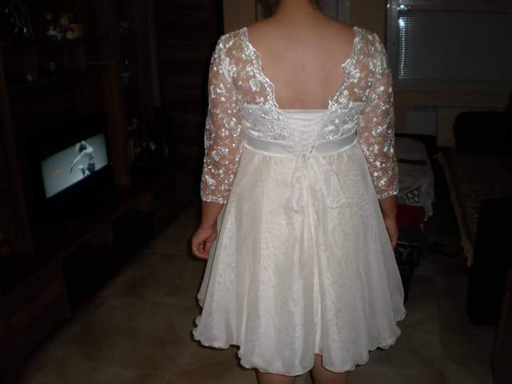 Поръчкова сватбена рокля