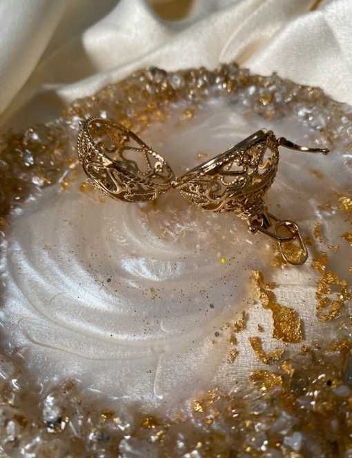 Pandantiv colivie suflat cu aur