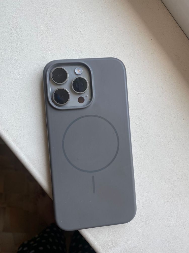 Срочно продаю Айфон 15 pro max 512Gb  Емкость 100