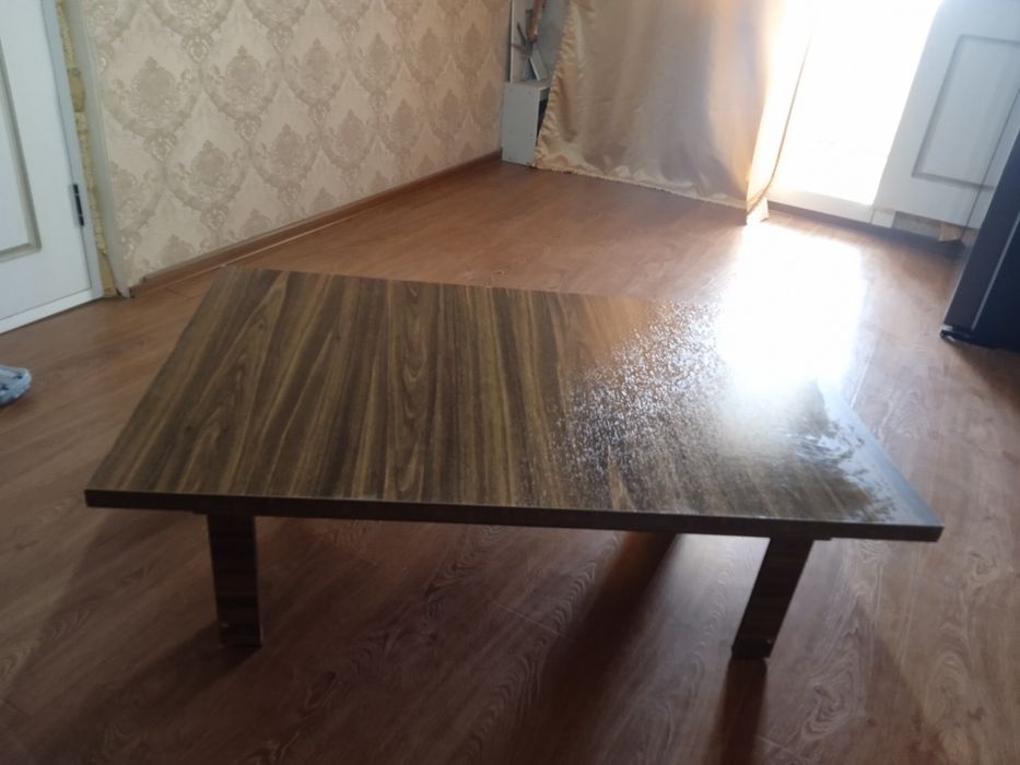 Стол хонтахта новый продаю