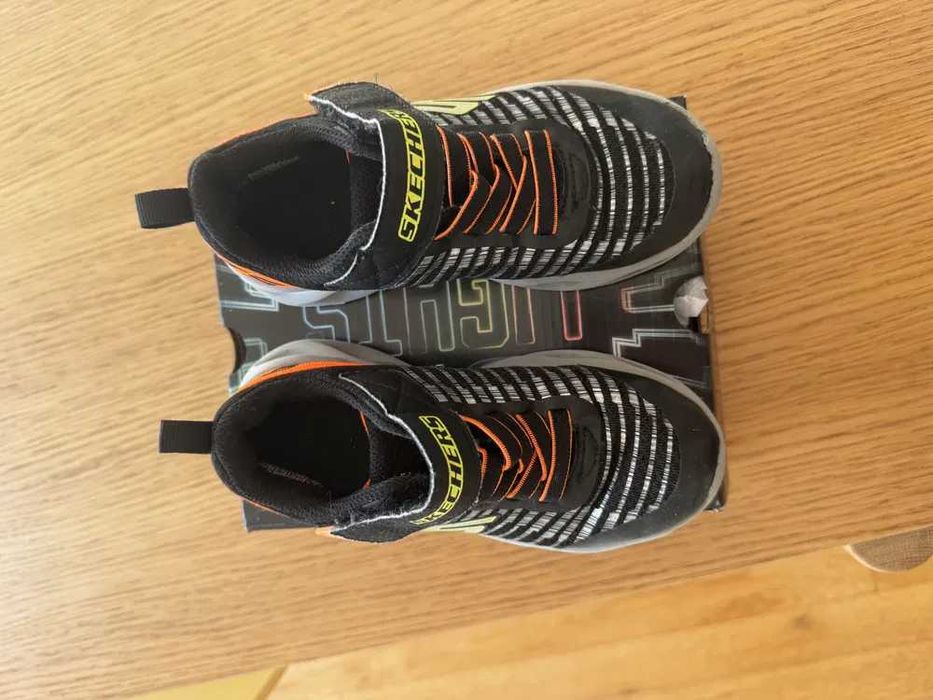 Детски маратонки Skechers S-Lights 28.5 номер