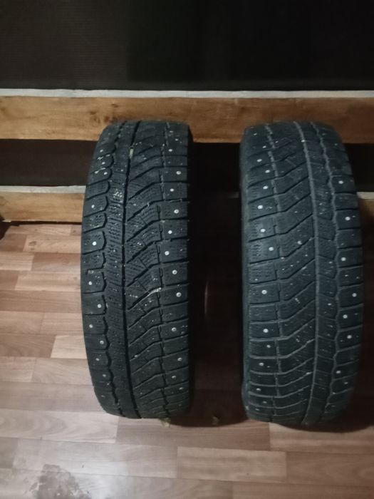 Автошины зимние бу