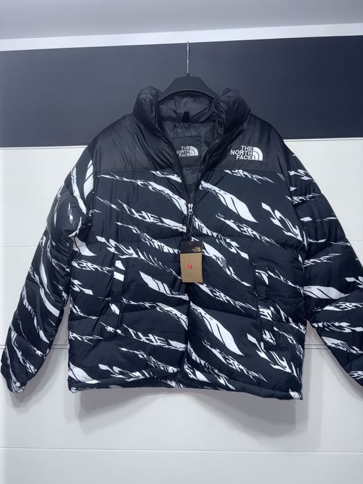 Geacă L The North Face negru neagră gri alb albă zebra noua nepurtata