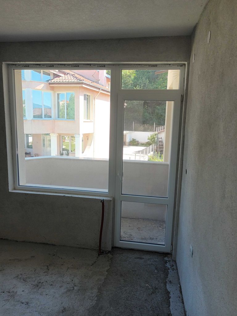 Продава се Къща в Петрич - 410 кв.м за 635 €/кв.м - Снимка #5