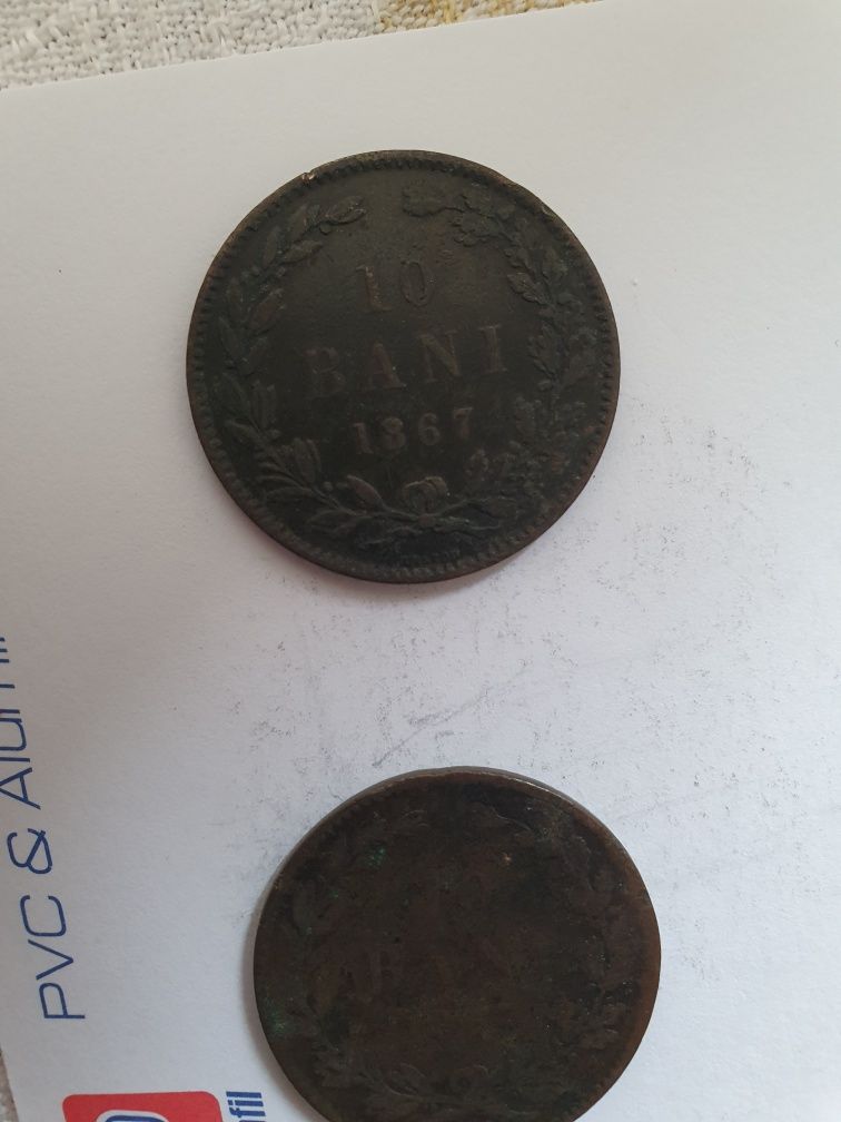 Monede vechi de colecție.