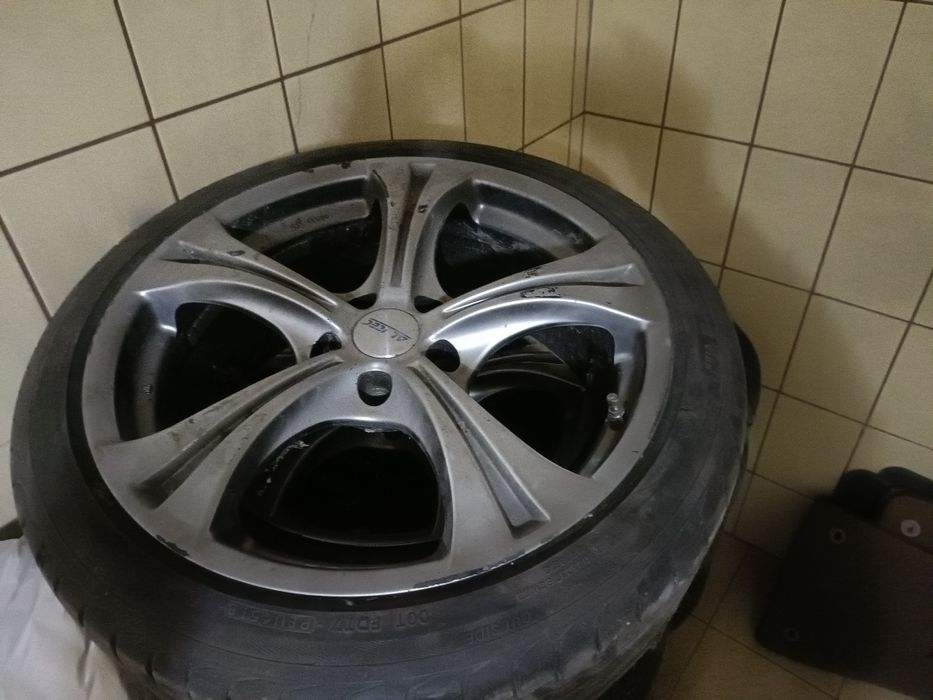 255/40/18 cu anvelope