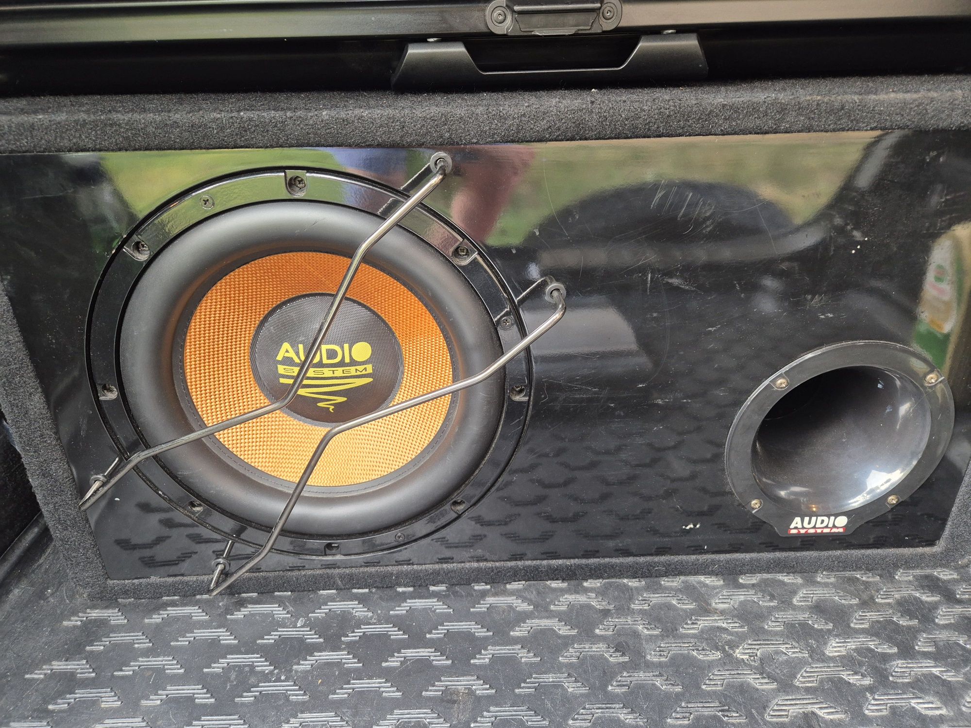 De vanzare lada de bass
