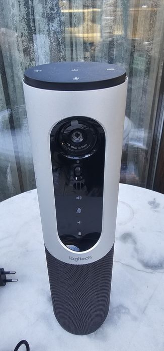 Camera videoconferinta logitech in stare f buna