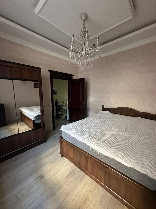 Продам квартиру Циалковской 5/1/4 100м2