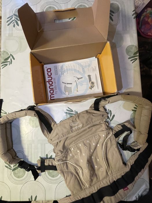 Sistem Manduca baby carrier