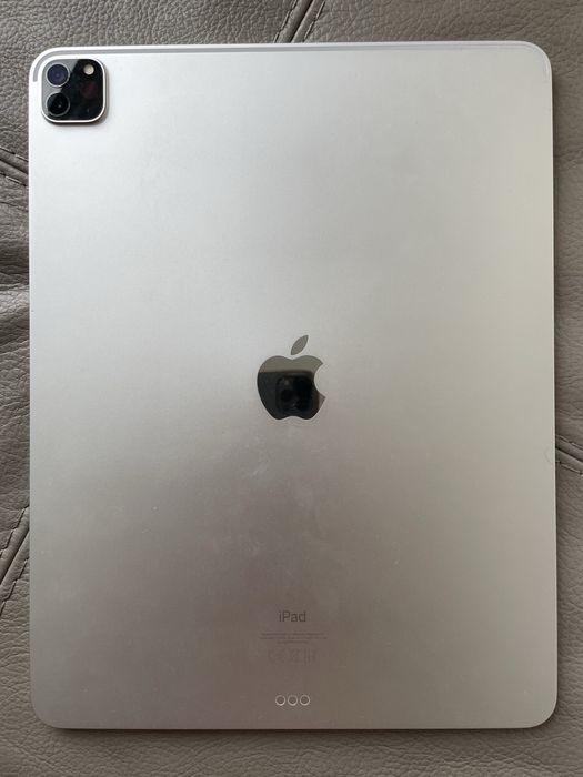 iPad Pro 12.9" (4th Generation 2020) Wi-Fi