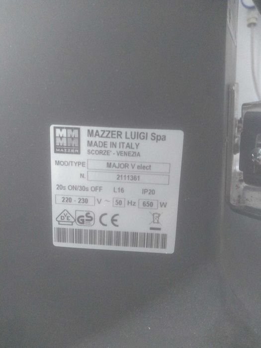 Професионална кафемелачка MAZZER MAJOR V electronic