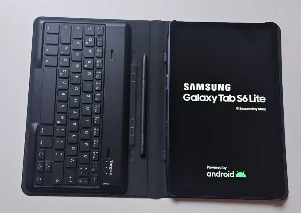 Samsung Galaxy Tab S6 Lite impecabila + tastatura + husa magnetica