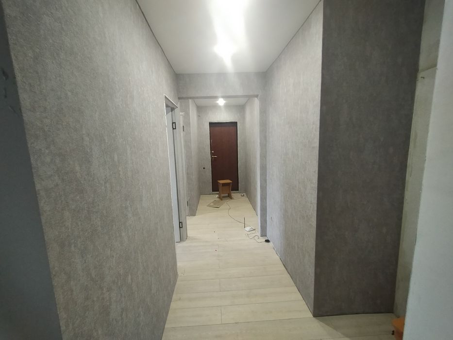 Качественная поклейка обоев