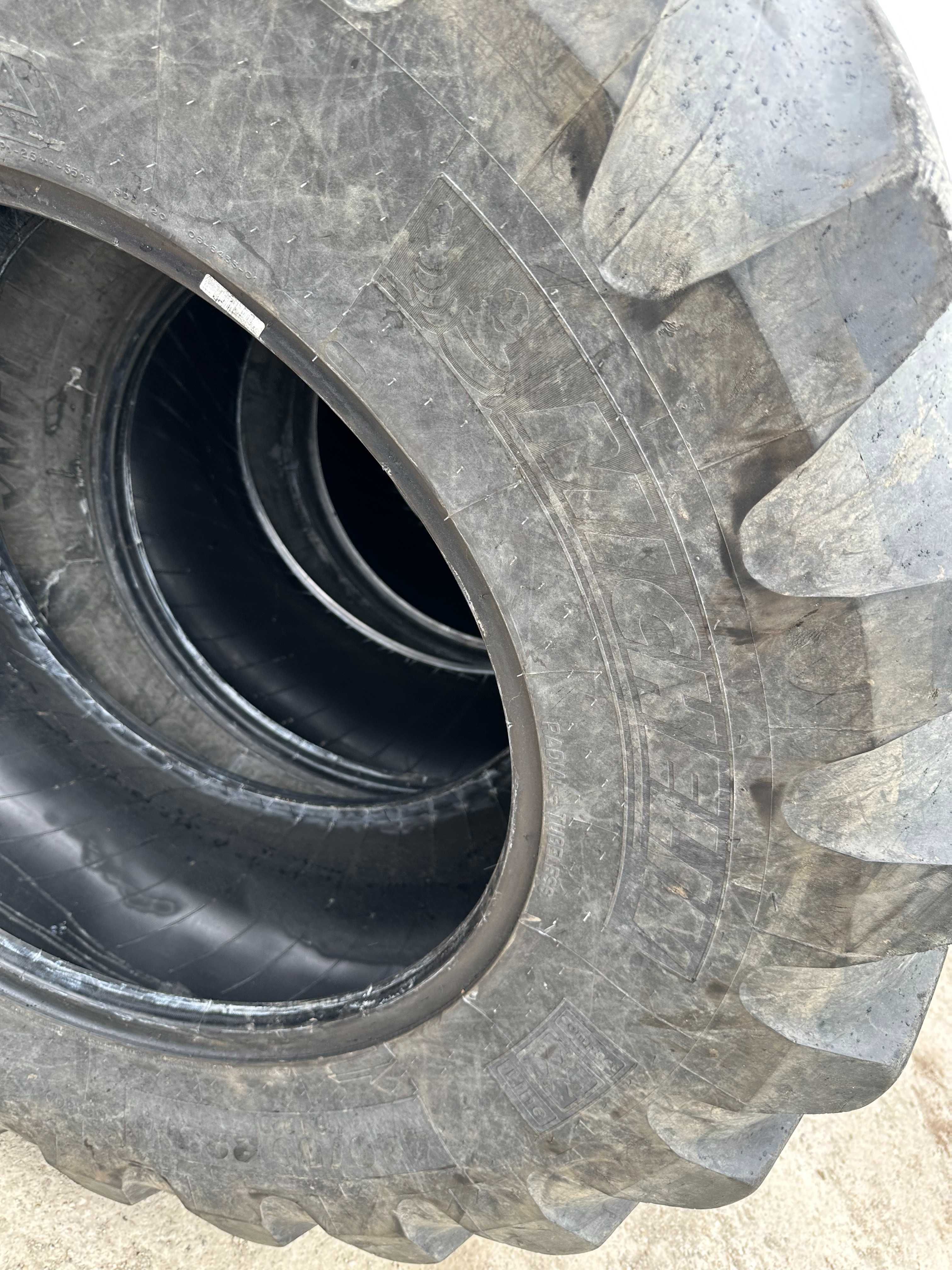 16,9 R28 Michelin