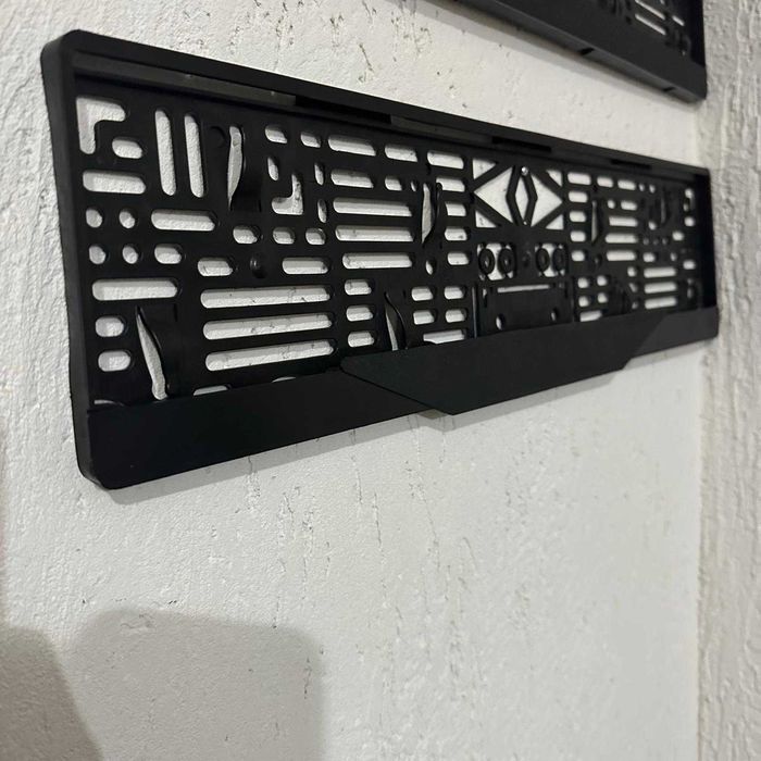 Комплект подложки/рамки за регистрационни номера  2 бр