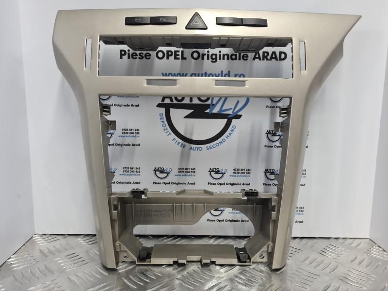 Consola centrala 4 butoane DDS Opel Astra H GTC