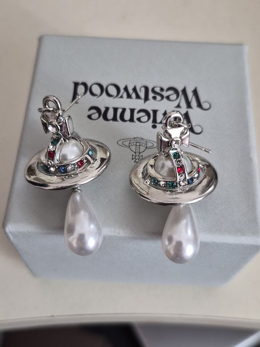 Vivienne Westwood cercei cu perle