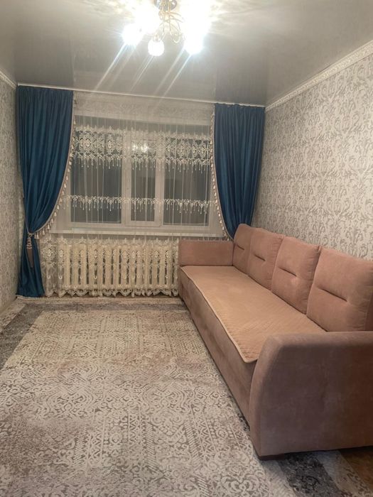 Ковер 3 на 4. Без пятен и дыр. В хорошем состоянии