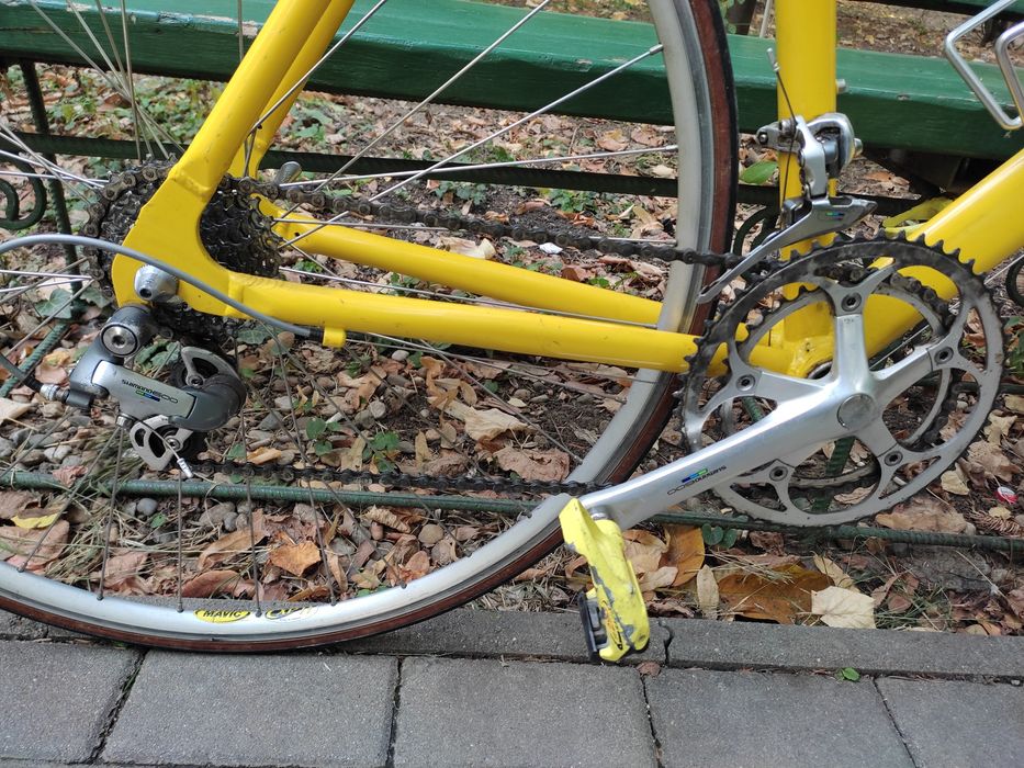 Bicicletă cursieră