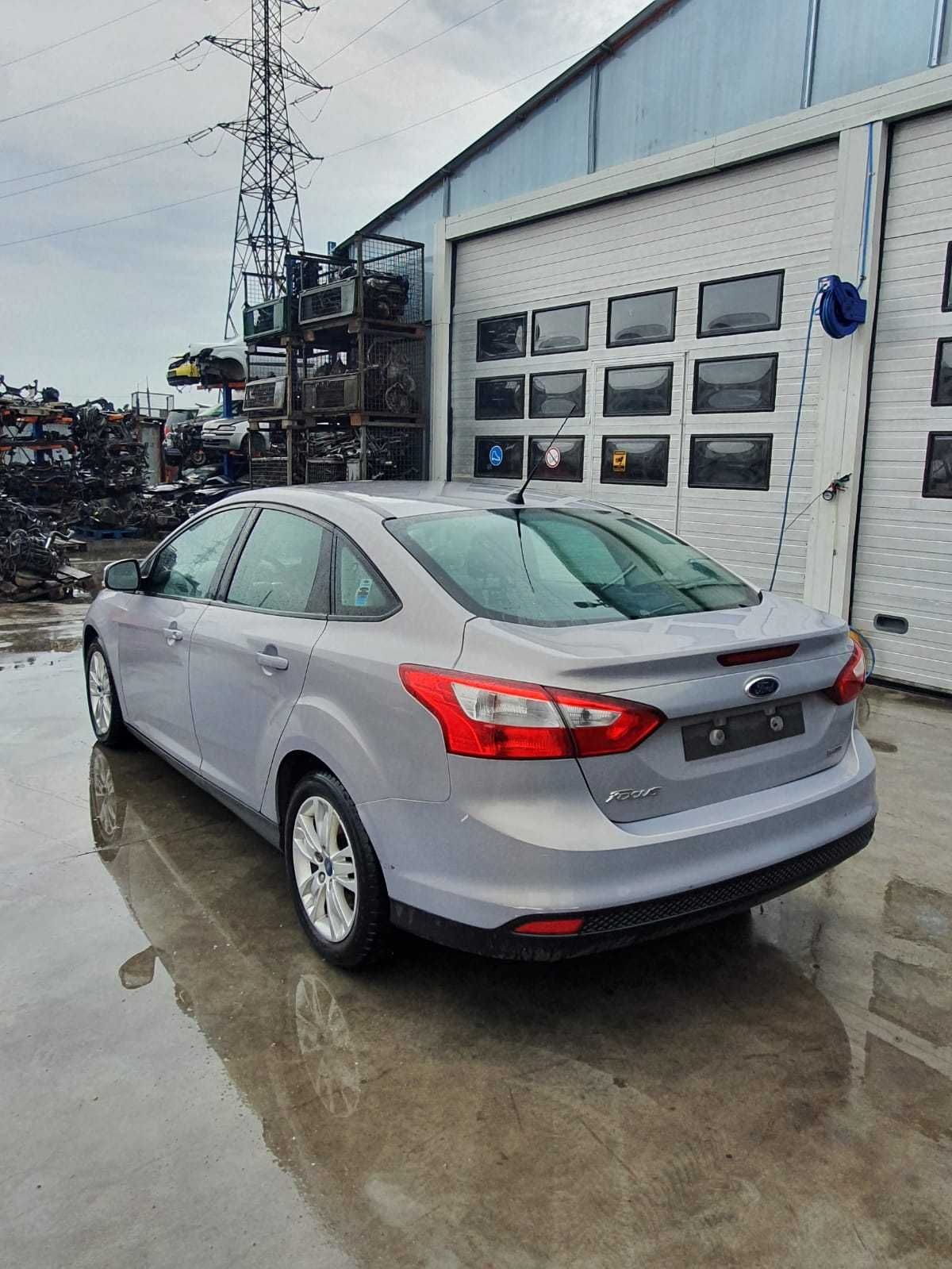 Ford focus mk3 AN 2013 MOTOR EURO 5 Dezmembrez/Dezmembram