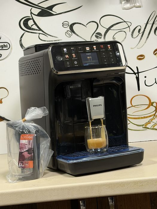 Кафемашина кафе автомат Philips EP5500 с гаранция