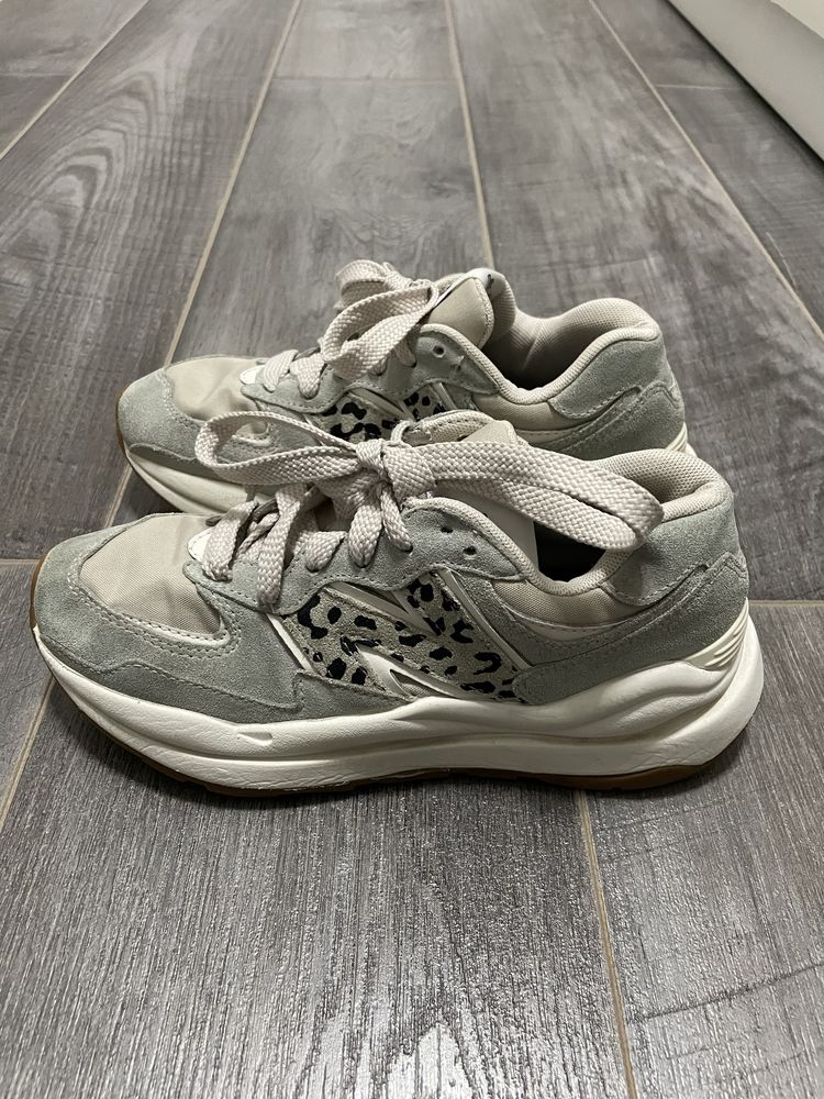 Обувки  new balance