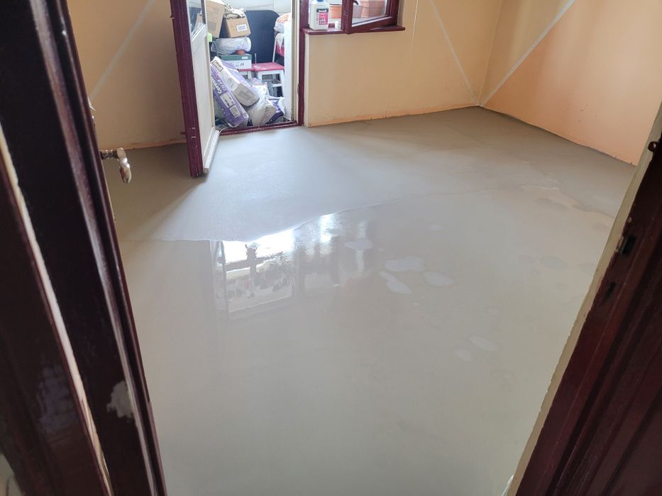 Montez parchet Laminat & Mobilă