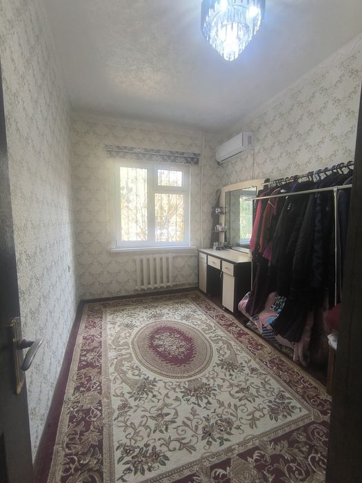 Продаю 2х ком кв  М. Куйлюк-4, 1-этаж