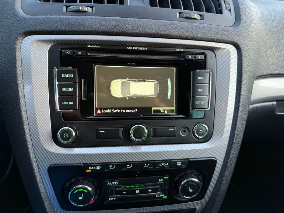 Skoda octavia 2012 1.6 tdi