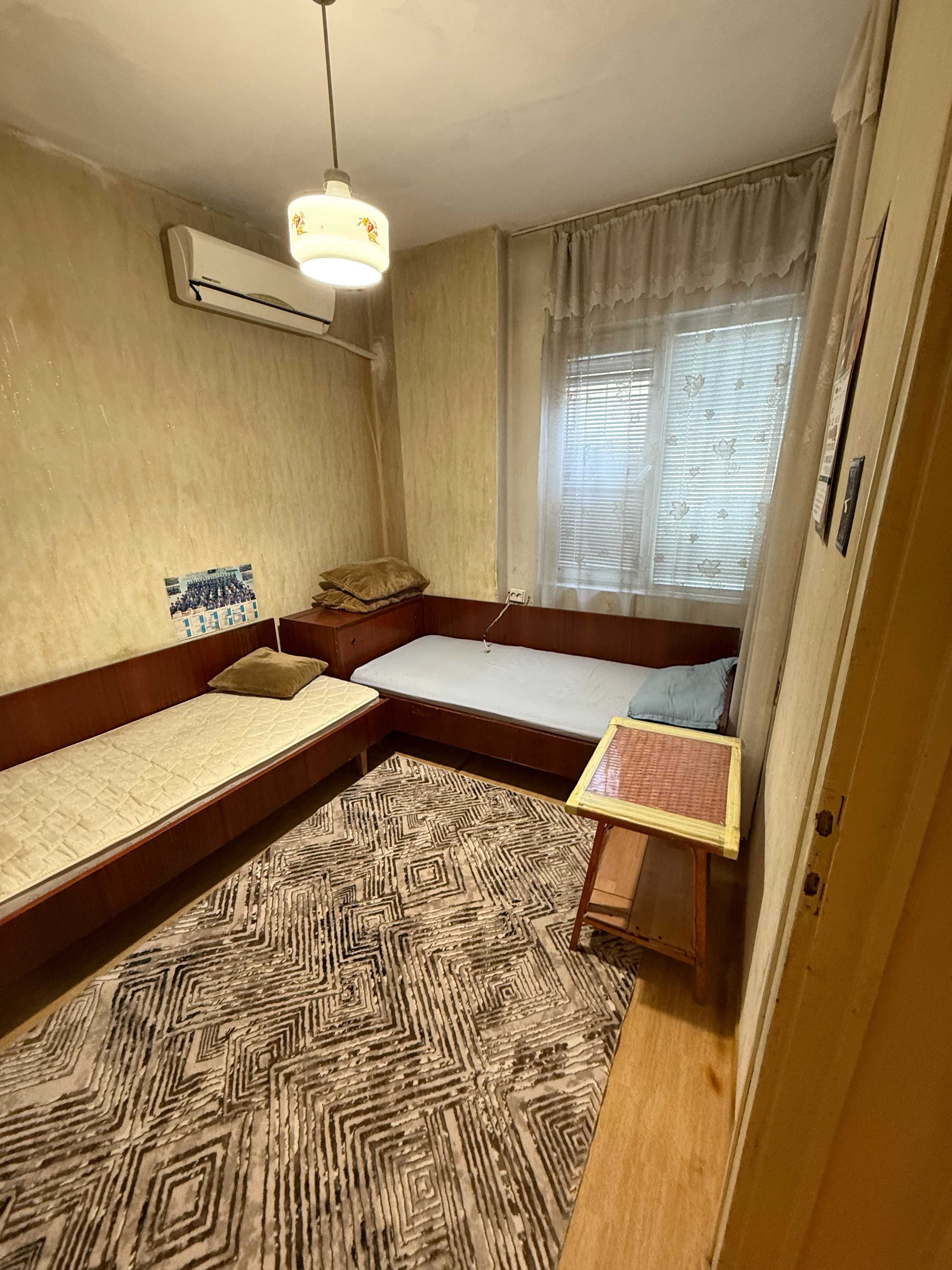 Къща 140 кв.м с двор 24 кв.м, 2 етажа, Асеновград, кв. Жорж Махала