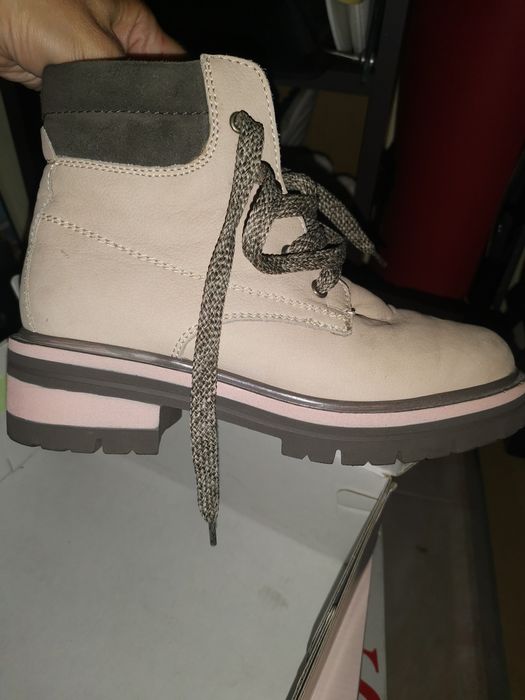 Боти ugg 35 номер и36 номер